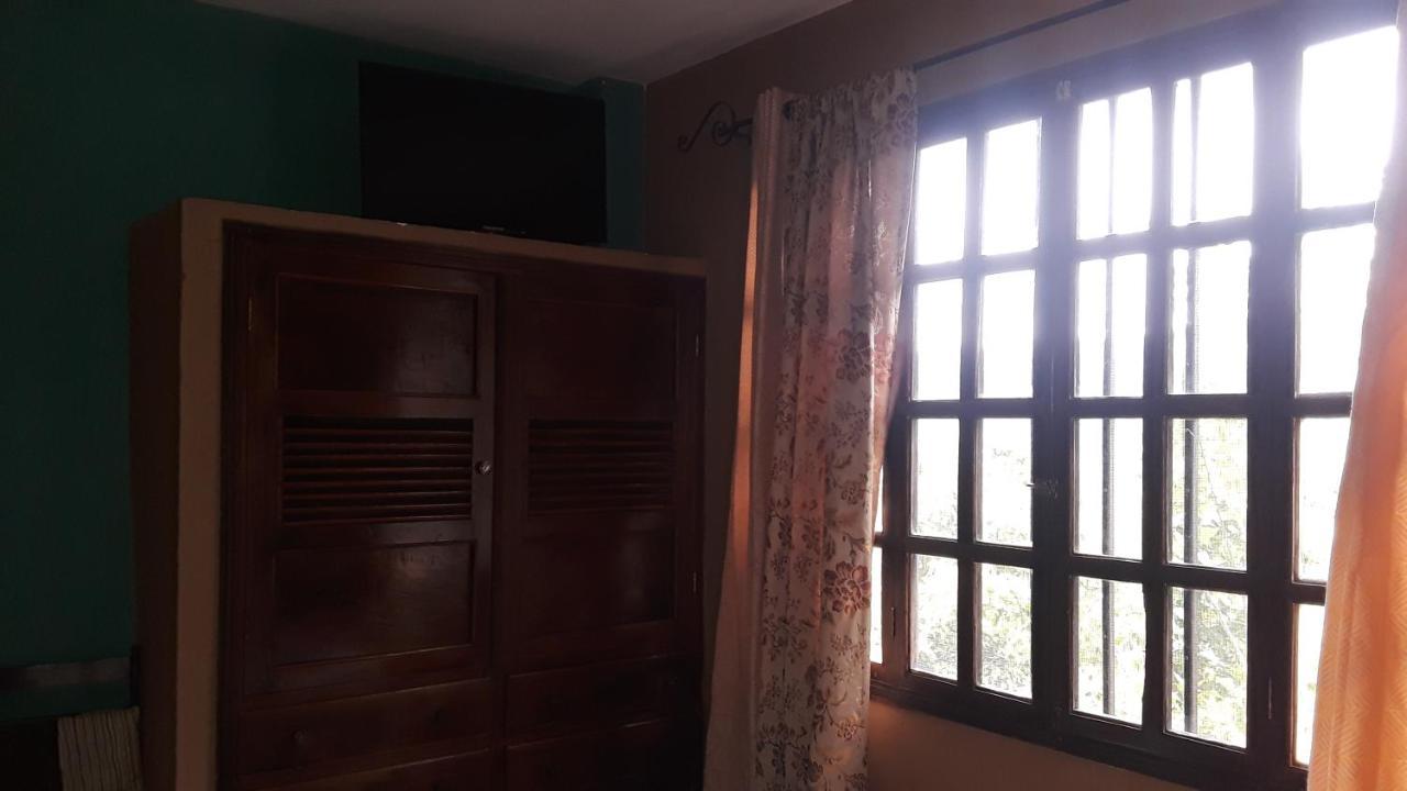 Hotel El Almendro Copan Екстер'єр фото
