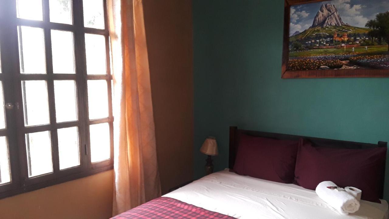 Hotel El Almendro Copan Екстер'єр фото