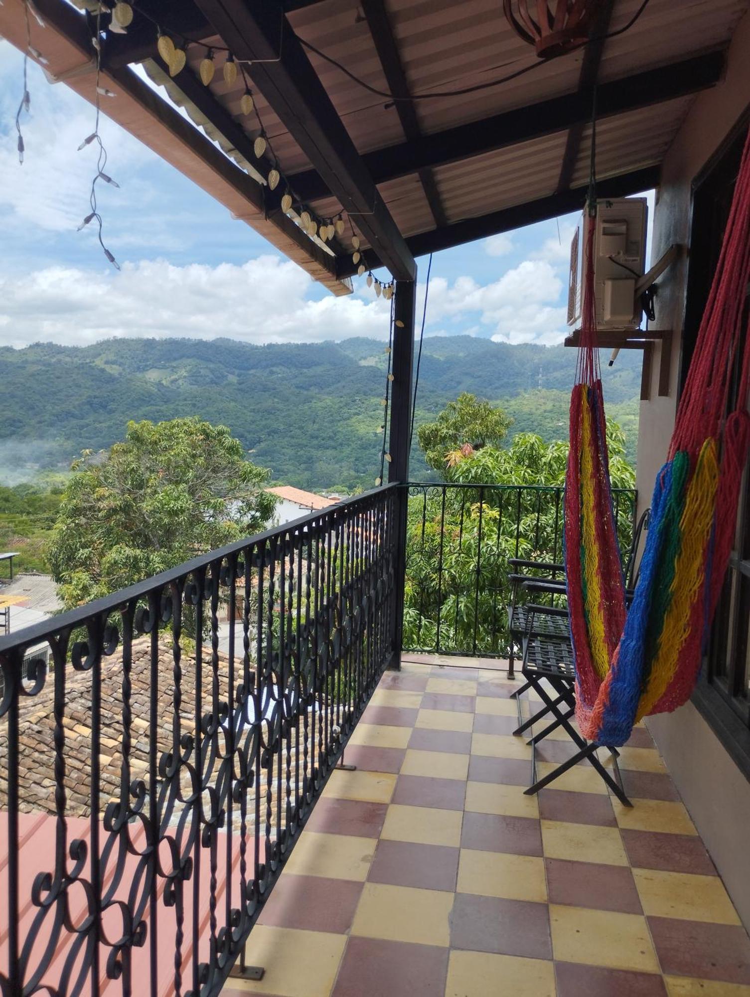 Hotel El Almendro Copan Екстер'єр фото
